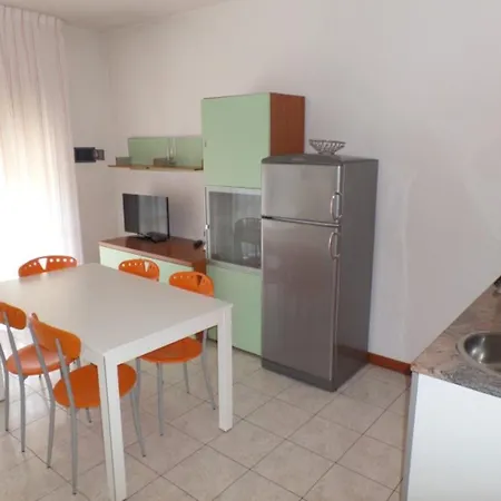 Comfortable Vacation Retreat For Five Guests * ביביונה