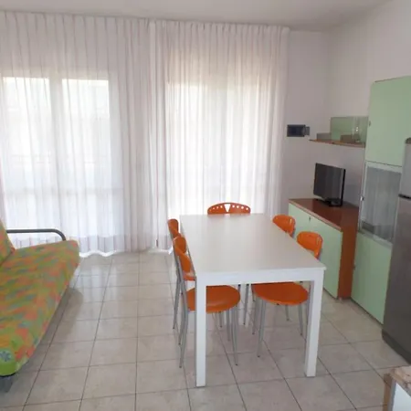 Comfortable Vacation Retreat For Five Guests *